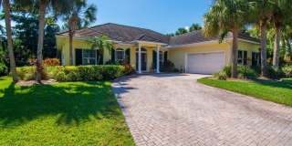 2225 Seaside Street Gallery 27