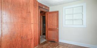 Great 3 Bedroom, 2 Bath - Just Off 17th St! *2027* Gallery 15