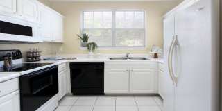 TurtleCreek Apartments Gallery 24