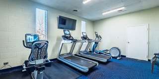 8418 Knights Bridge Road Gallery 40