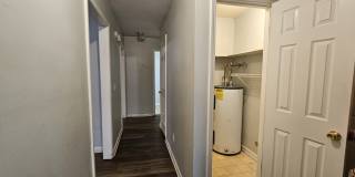 211 Plantation Road Gallery 58