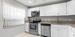 9270 Vista Del Lago Gallery 2