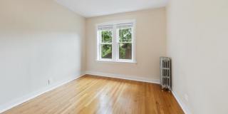 1923 W Estes Ave Gallery 8
