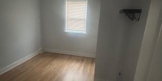 3077 ARAMINGO Avenue Gallery 13