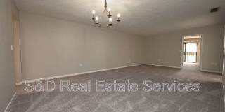 1808 Village Court Gallery 12