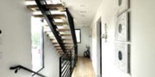 11326 Victory Boulevard Gallery 9