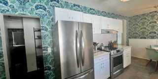 FULLY FURNISHED 2/2 OLD NE BUNGALOW - lease term through March 2027 Gallery 20