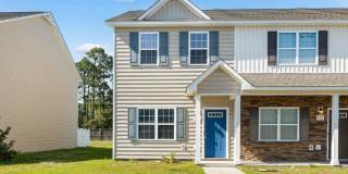 525 Oyster Rock Ln | 2BR/2.5BA Townhouse | Private Patio Gallery 1