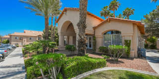 Gated Community townhome, with private garage Gallery 56