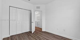 2662 Southeast 10th Street Gallery 10