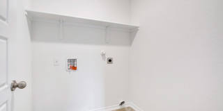 4955 USAA BLVD Gallery 26