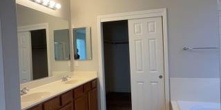 2390 River Rock Dr. Merced AVALABLE NOW! Gallery 23