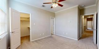 2011 Harvey Mitchell Parkway S Gallery 29
