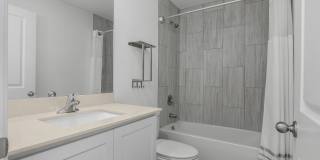 NOW AVAILABLE - 3/2 with 2 Car Garage in Mirror Lakes! Gallery 23
