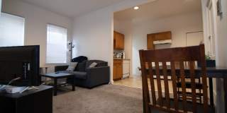 Nice 2 bed in Allston Gallery 4