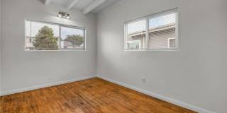 1440 Manhattan Beach Gallery 12