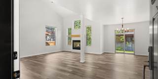 528 Lake Court Gallery 3