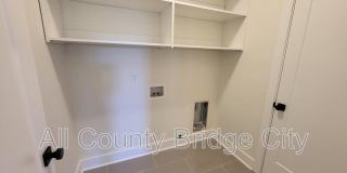 3 Martin Row Gallery 24