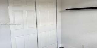 922 TWIN LAKE DR Gallery 12