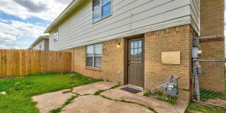 3 bedroom 2.5 bath - NW Highway and Rockwell Gallery 33