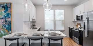 The Hadley Gallery 4