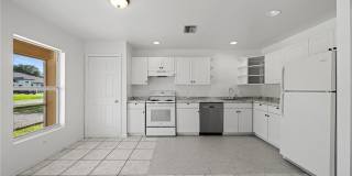 4735 30th Street SW Gallery 5
