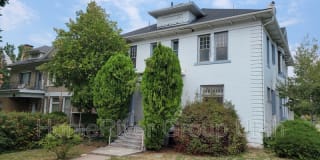 1277 E 100 S Gallery 1