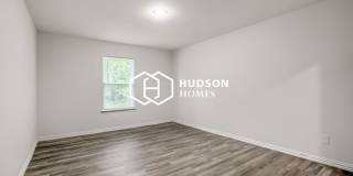 304 Outboard Drive Gallery 9