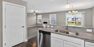 ALTOONA GEM!! 3 Bedroom, 2 Bathroom Home in Altoona! Gallery 16