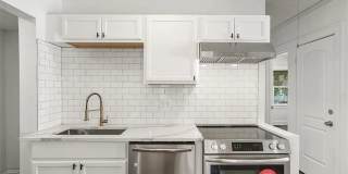 RENOVATED 2bd/1 bath HOME!! RENOVATED 2bd/1 bath HOME!! Gallery 4