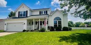 Beautiful 4 Bedroom Home in a Cul-De-Sac Gallery 1