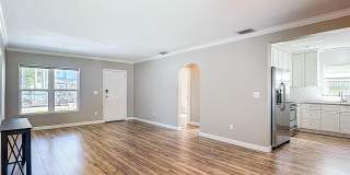 104 W OSBORNE AVENUE Gallery 3