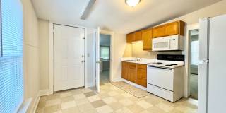 Charming 2-bedroom, 1-bath home in Greensboro Gallery 8