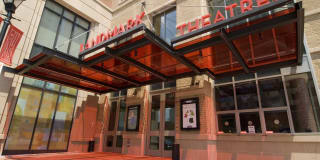 The Promenade at Harbor East Gallery 18