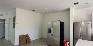 2616 SE 28th Dr Gallery 4