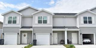 Available 3 bedroom 2.5 Ba Townhome in Genoa Landing Gallery 1