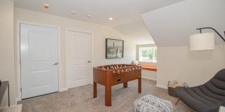 208 Ashley Court Avenue Gallery 22