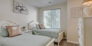 Meadows at Parkwood Gallery 36