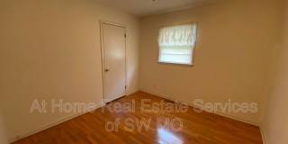 2027 S Kentwood Gallery 9