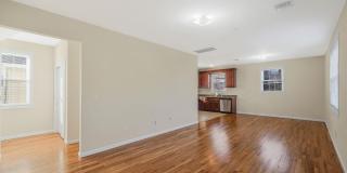 123 Clinton Gallery 7