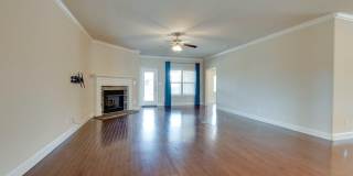 407 E Mossyleaf Drive Gallery 14
