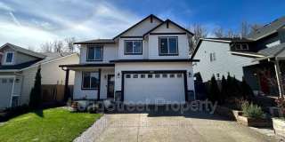 7237 SE Berg Dr Gallery 1