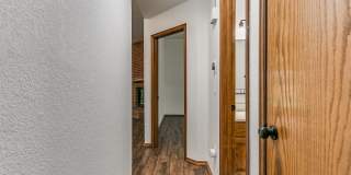 2812 Victoria Drive Gallery 41
