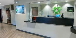 Santa Barbara - Calle Real Gallery 11