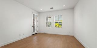 506 S Melrose Street Gallery 3