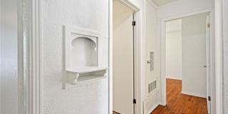 268 E Mill Street Gallery 13