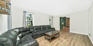 3105 GLISSADE Court Gallery 6