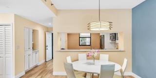 827 Oak Harbour Drive Gallery 39