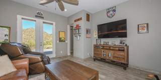 5861 E Cloud Road Gallery 42