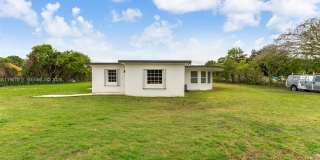 9840 SW 60th St Gallery 5